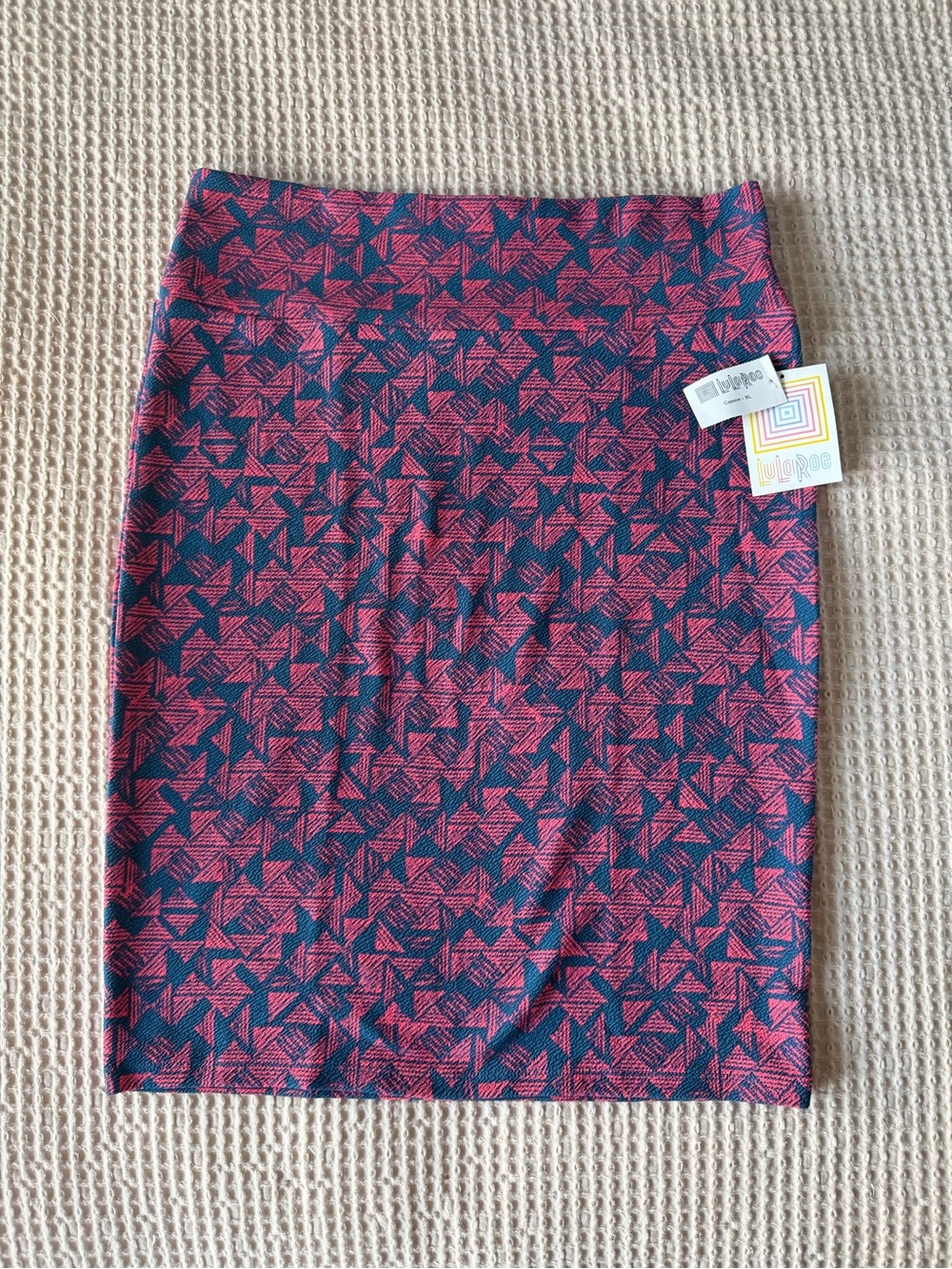 LuLaRoe Fuchsia & Navy Geometric Pencil Skirt NWT
